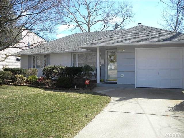 1st image of 530 Derby Dr S
