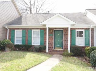 6811 Fairpoint Ct, Raleigh, NC 27613