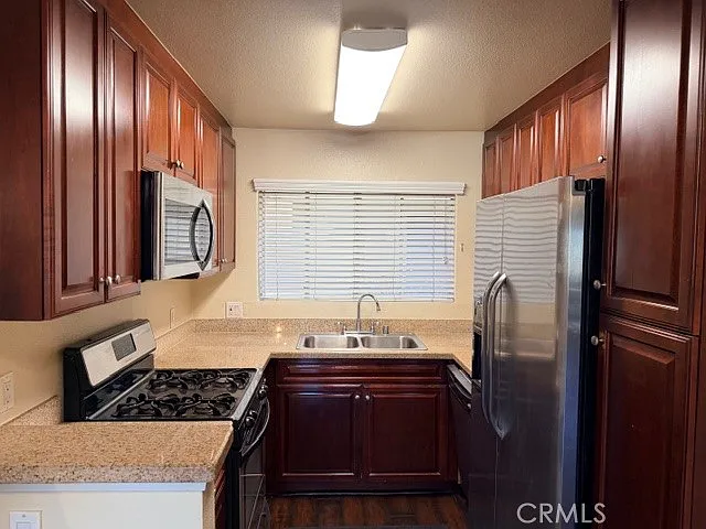 5545 Canoga Ave #116 — Photo 10