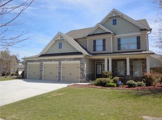 1135 Grayson Oaks Dr, Lawrenceville, GA 30045