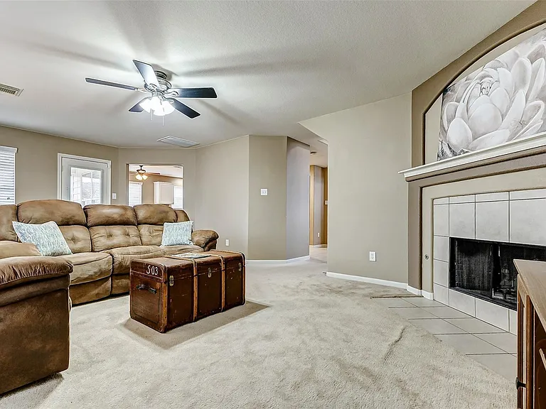 6303 Applewood Forest Dr — Photo 18