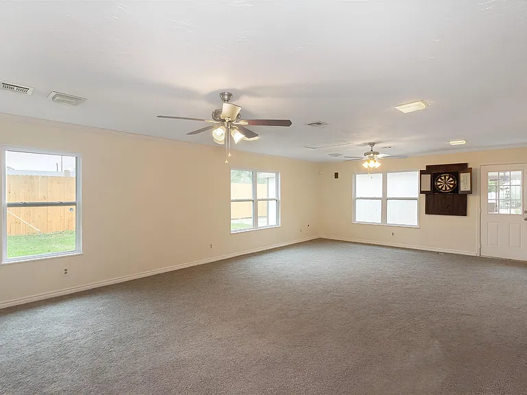 2007 S Rayburn Ct — Photo 8
