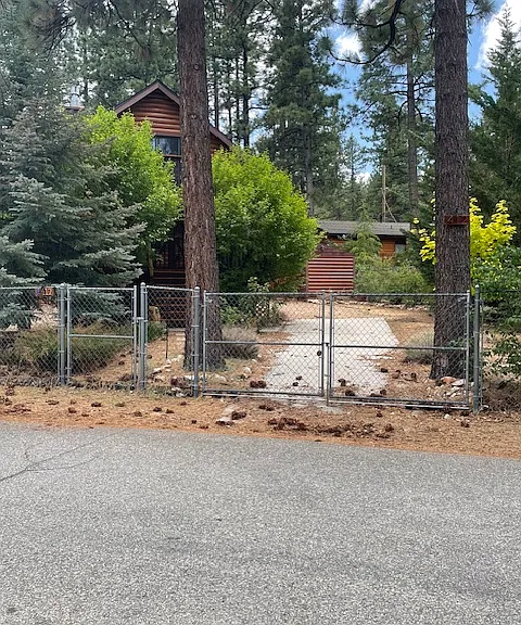 412 Garrick Way — Photo 1