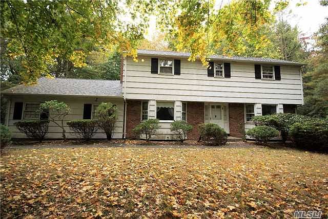 1st image of 530 Pond Path