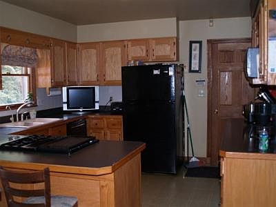 2nd image of 21580 Redfield St