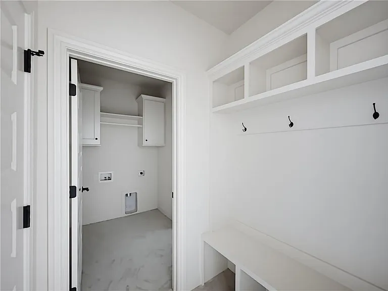 6800 Basswood Ave — Photo 8