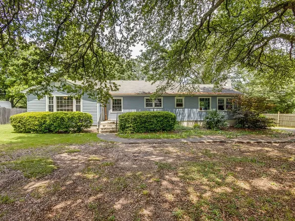 325 S Hamilton St, Williamston, SC 29697