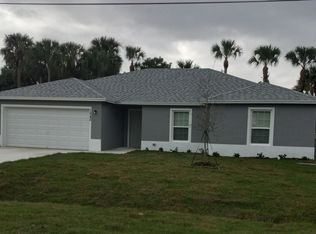 971 SW Bellevue Ave, Pt Saint Lucie, FL 34953