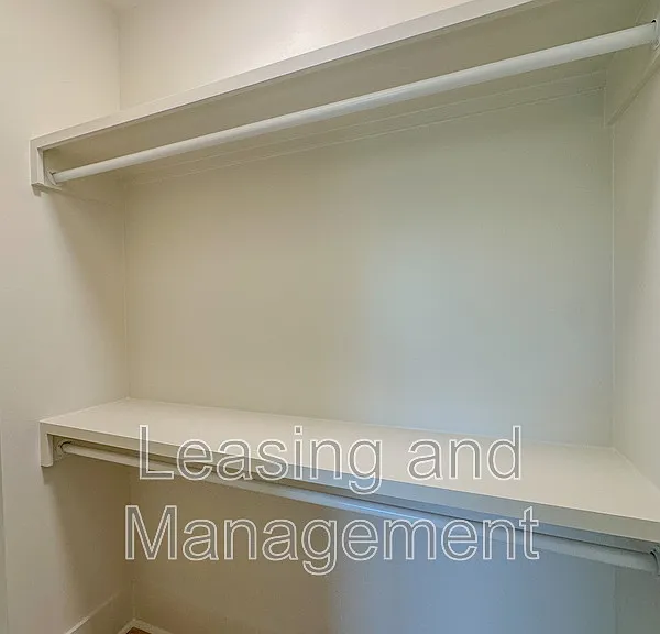 3633 Happyland Blvd — Photo 40