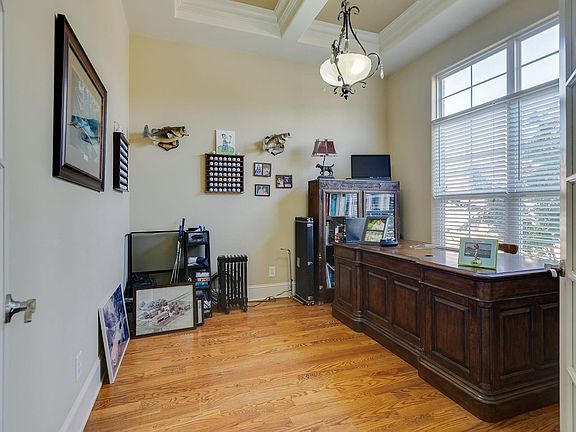 5th image of 2716 Avington Ct