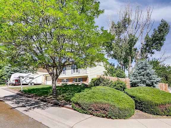 3rd image of 1201 S Argonne Cir