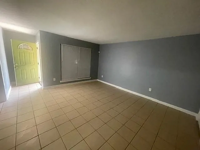 5492 Apple Blossom Dr — Photo 4
