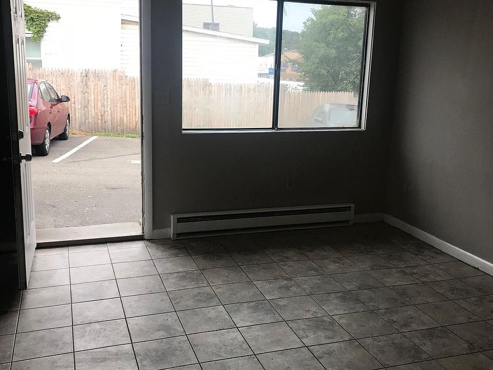 2nd image of 319 Exchange Ave APT 2