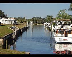 3 minutes to the River