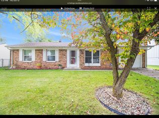 3810 Eastmont Dr, South Bend, IN 46628