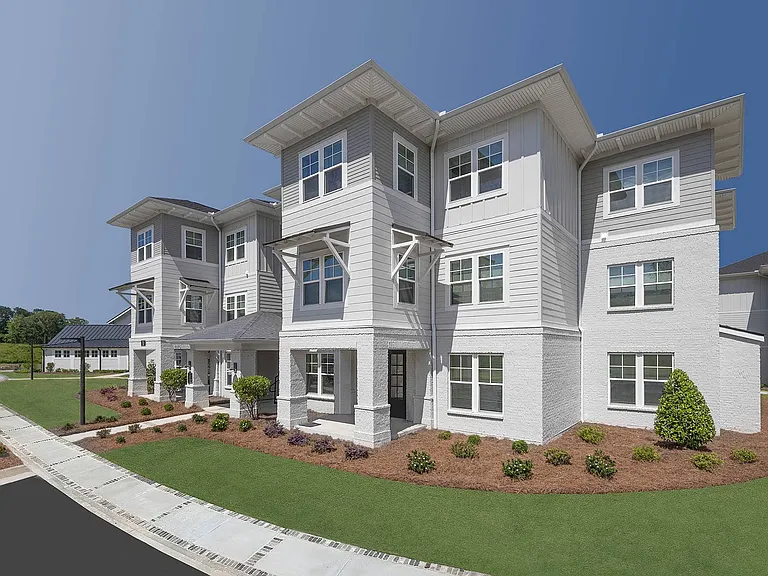 Greystone at Mulberry Grove — Photo 25