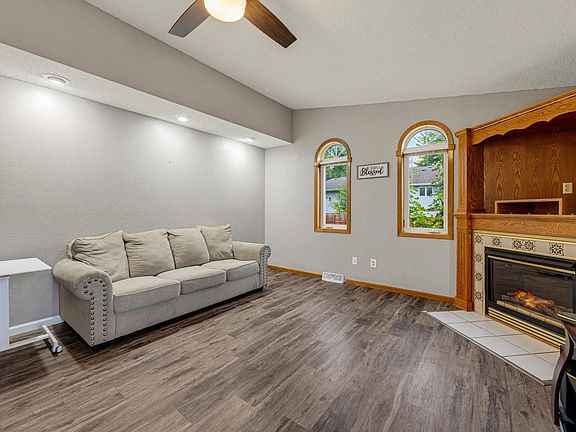 4th image of 512 Abby Ln