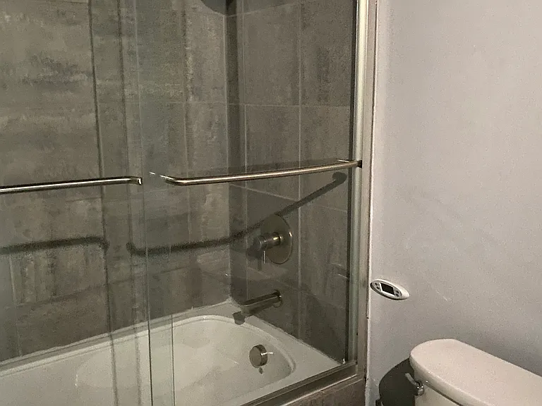 139 E Main St #305 — Photo 13
