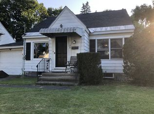 1828 Van Cortland St, Schenectady, NY 12303