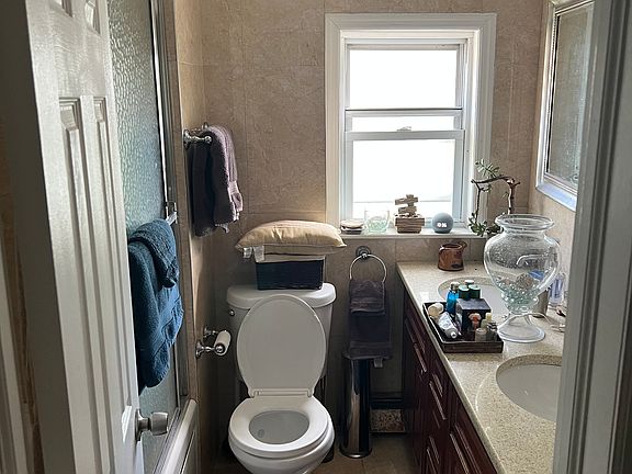 5th image of 19207 Williamson Ave Floor 2