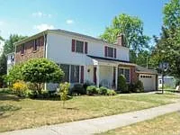 4556 Parkedge Dr photo 1