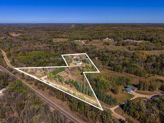 3rd image of 29284 McHugh Rd