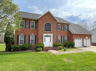 103 Yorktowne Pl, South Charleston, WV 25309