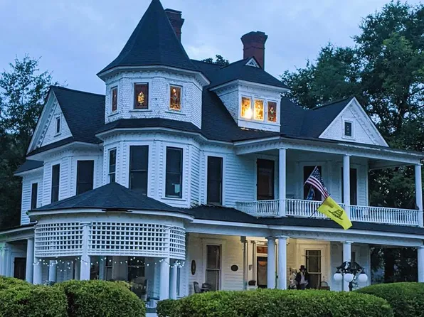 426 Ward St E, Douglas, GA 31533