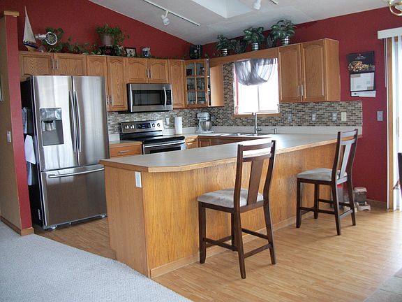3rd image of 2581 W Pine Ln