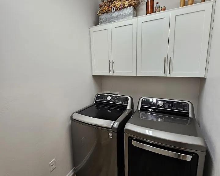 12088 E Ryscott Cir — Photo 15