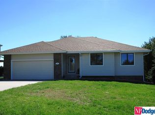 20109 Hopper St, Elkhorn, NE 68022