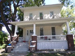 710 E 13th St, Davenport, IA 52803