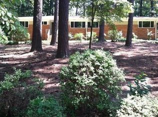 302 Whispering Pines Ln, La Fayette, GA 30728