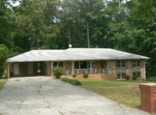 1580 Lakeland Cir, Lake City, GA 30260