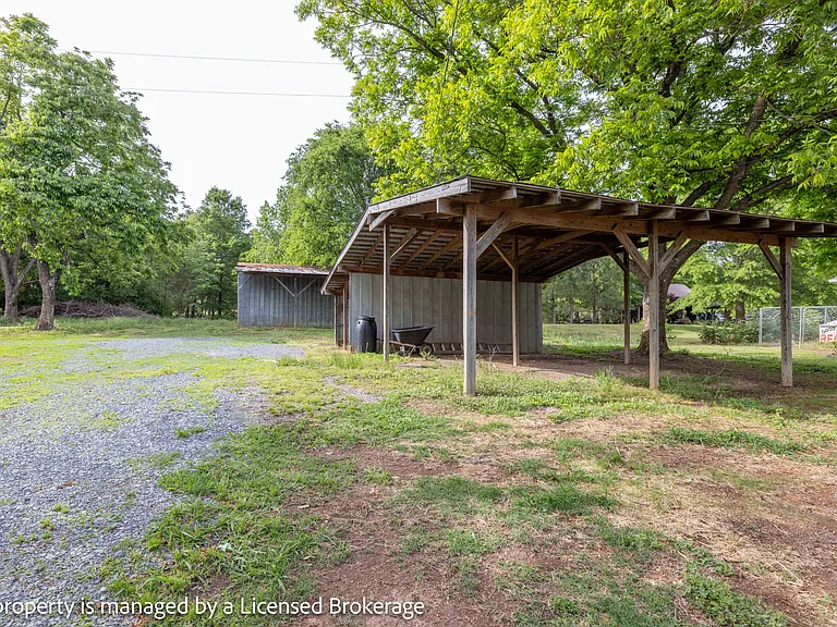 20445 Saint Martin Rd — Photo 30