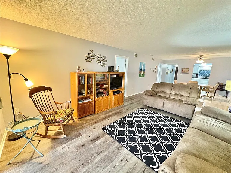 3064 Lake Bayshore Dr #115 — Photo 42