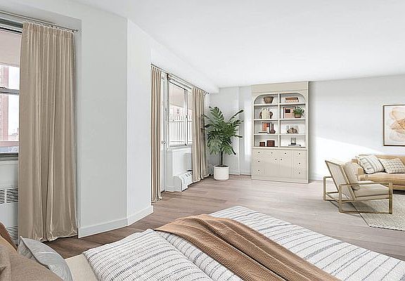 4th image of 10420 Queens Blvd APT 10S