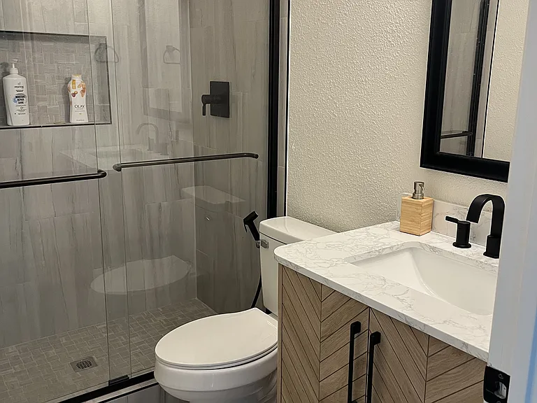 849 Shorewood Dr — Photo 16