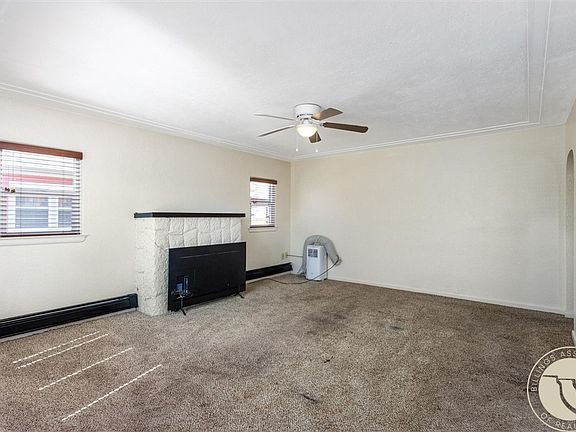 2nd image of 809 Wyoming Ave