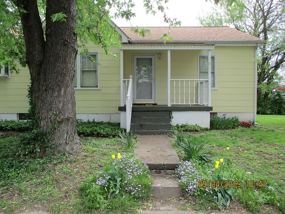 Front Porch To Street