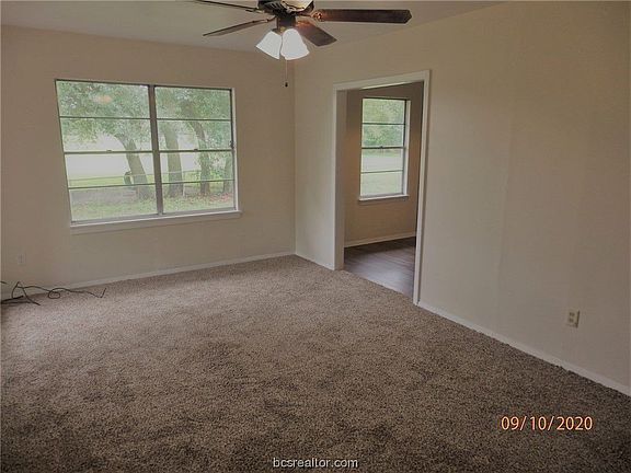 5th image of 1118 Briar Cliff Dr