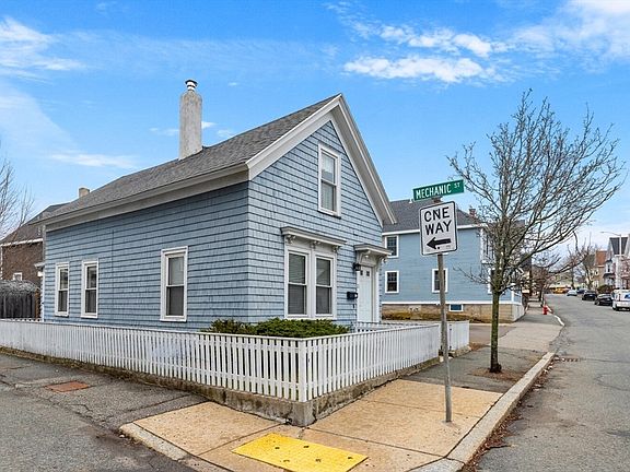 2nd image of 21 Roundy St