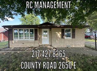 1590 County Road 2650 E, Ogden, IL 61859