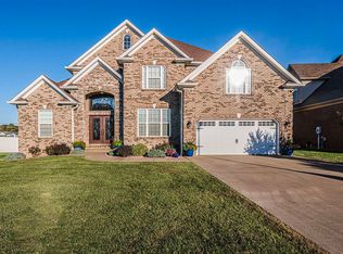 416 Rodeo Ln, Bowling Green, KY 42101