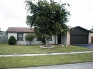 5214 NW 27th Ct, Margate, FL 33063