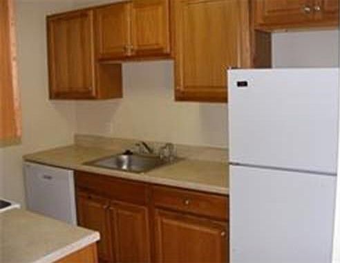 3rd image of 440 North Ave APT 264
