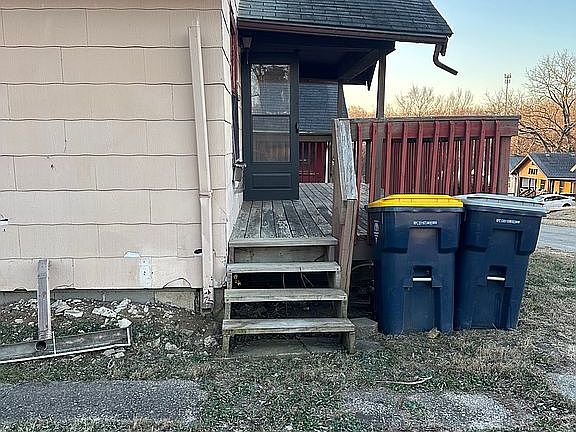 4th image of 4003 Norton Ave