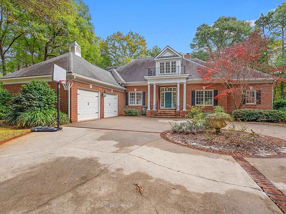 2nd image of 4511 Saint Johns Pl.