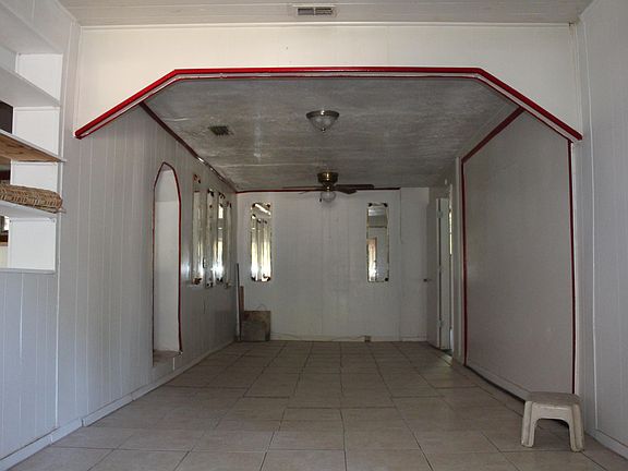 3rd image of 3534 Soutel Dr