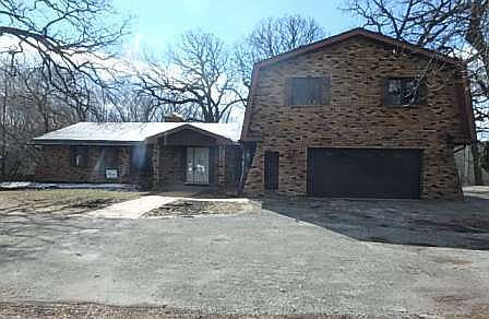 1st image of 1515 E 172nd St